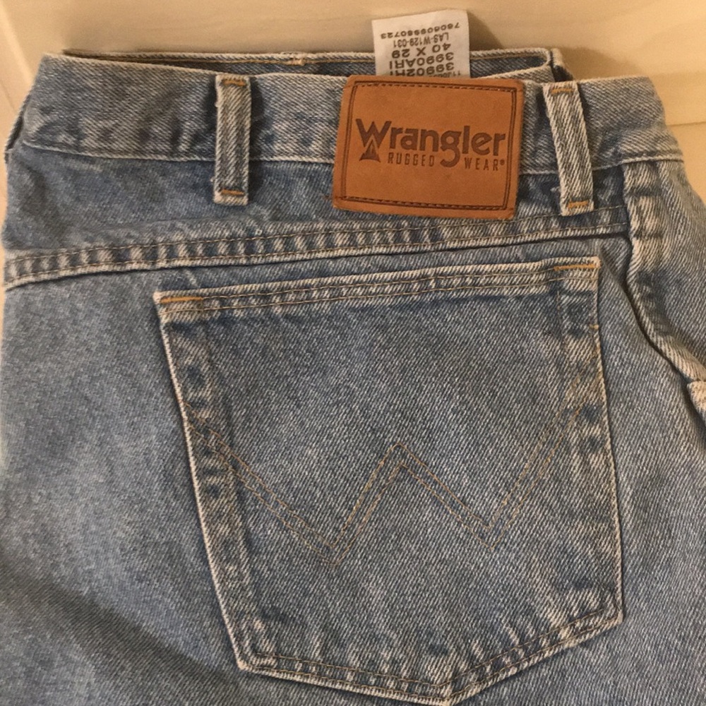 Wrangler Rugged Wear Men’s Jeans, size 40 X 29